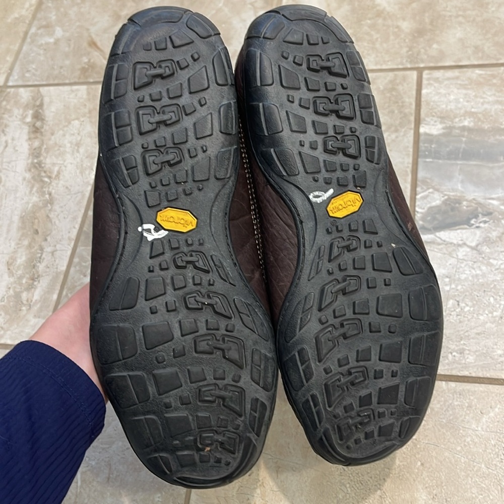 L.L. Bean Leather Driving Moccasin Vibram Sole 8 Fisherman Comfort - Picture 6 of 7